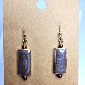 Earrings gold tone enamel